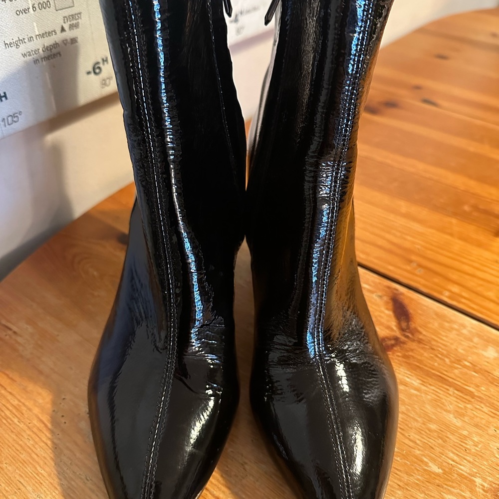 Sam Edelman Booties Size 8.5